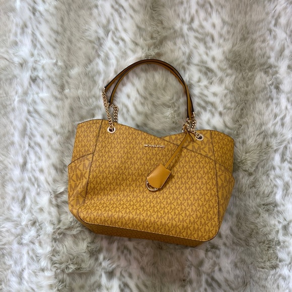 Michael Kors Yellow Tote Bag - Picture 4 of 6